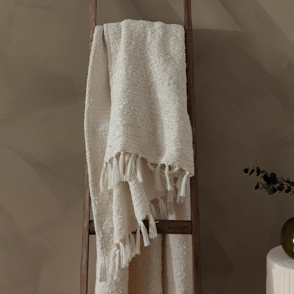 Classic Ecru Textured Boucle Throw